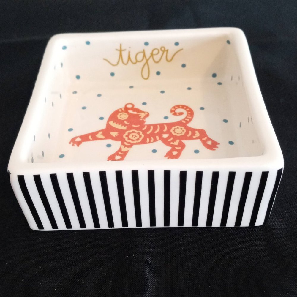 Chinese Zodiac Tiger Trinket Square Bowl Small
